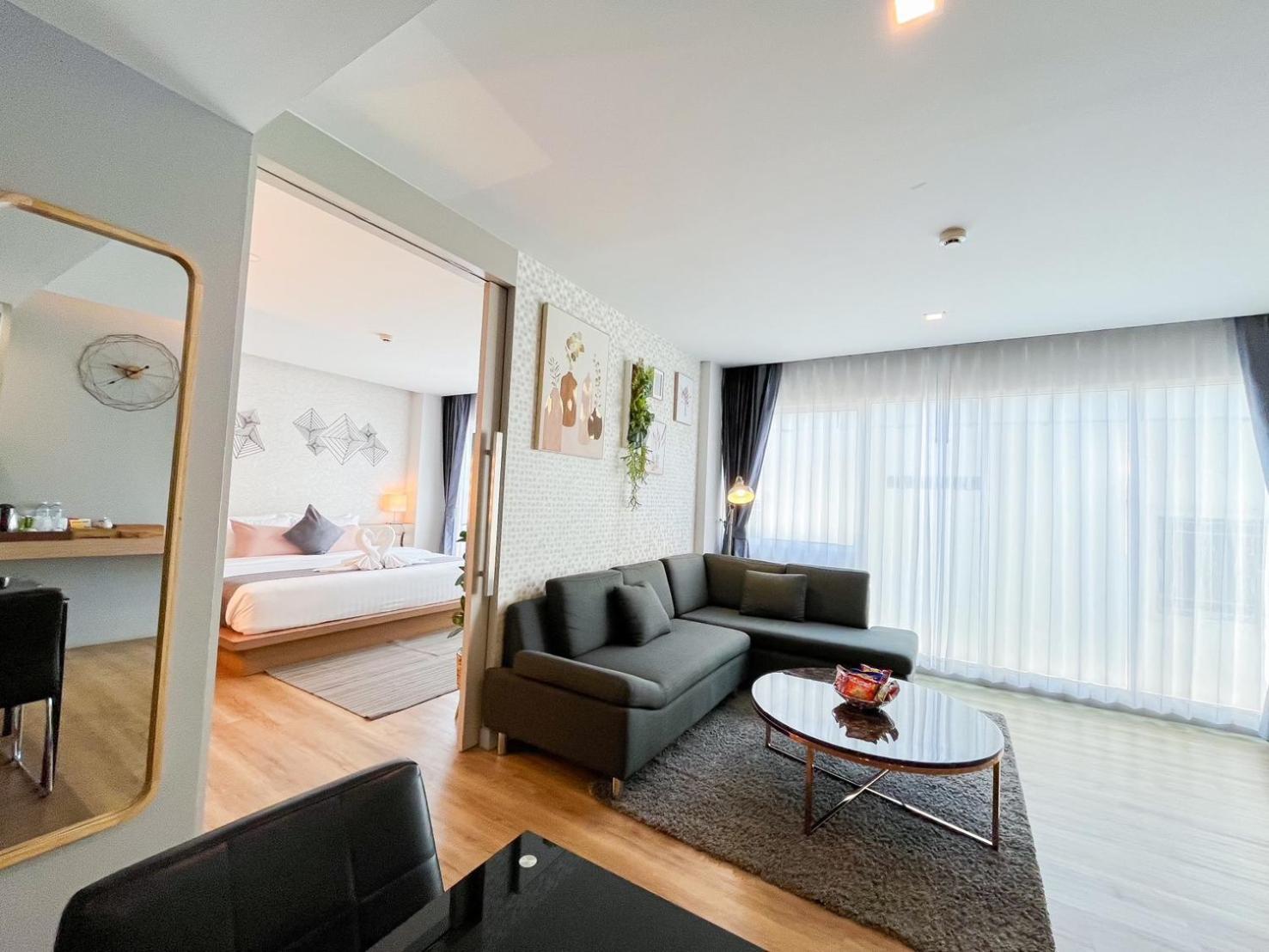 Slive Hotel Szurin Kültér fotó
